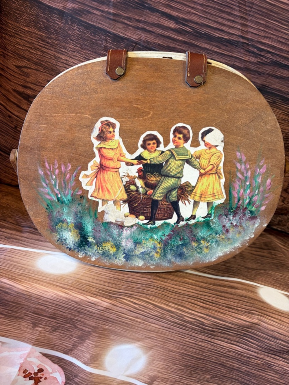 Vintage Style Wooden Oval Wall Art with Children and Floral Scene